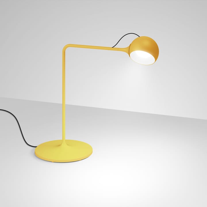 Ixa bordslampa, Yellow Artemide