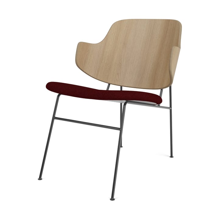 The Penguin loungestol klädd sits - Natural oak-Baru 0570 Red - Audo Copenhagen