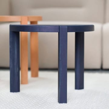 D108 Ragnesminde soffbord Ø48 cm - Midnight blue - FDB Møbler