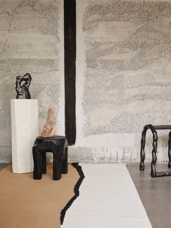 Soil Kelim matta - Dark sand-off white, 140x200 cm - ferm LIVING