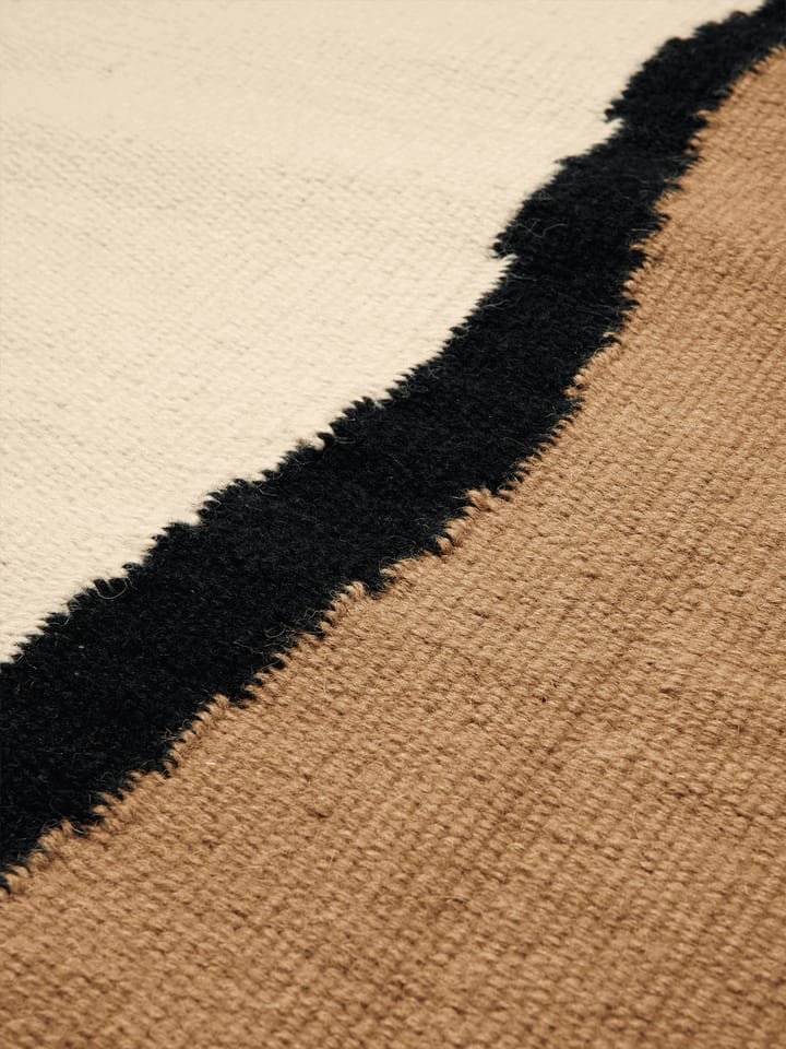 Soil Kelim matta - Dark sand-off white, 170x240 cm - ferm LIVING