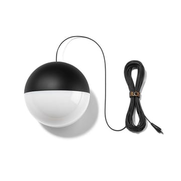 String Light Sphere pendel - svart, 12 m kabel - Flos