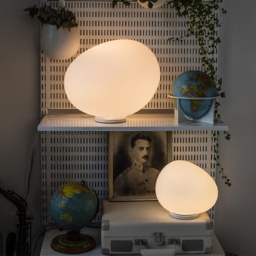 Gregg grande bordslampa - oro/bianco, guldfärgad lampfot - Foscarini