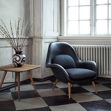 Swoon fåtölj - Läder 88-svart ek-balder 192 - Fredericia Furniture