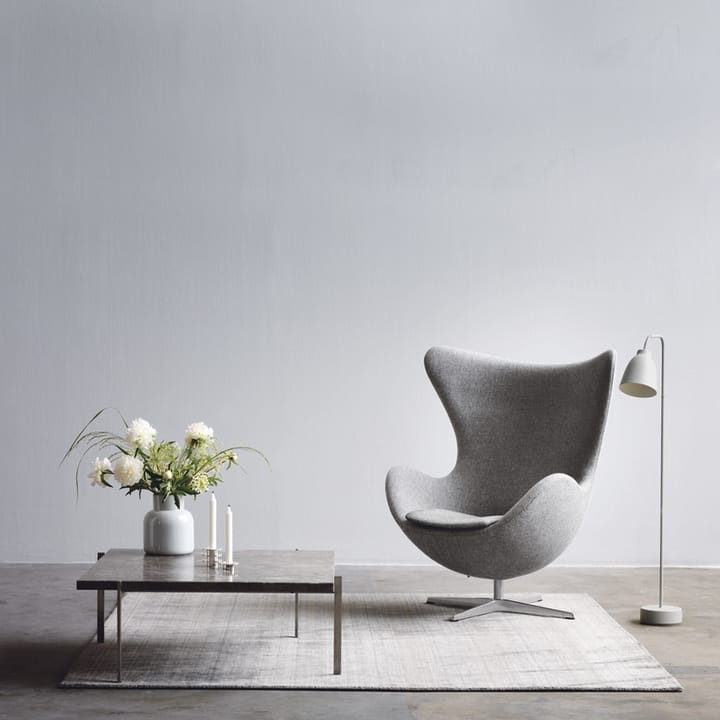 Ägget 3316 fåtölj, Leather essential lava-steel Fritz Hansen