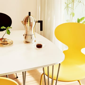 Myran 3101 stol - burnt yellow, lackad, kromat stålstativ - Fritz Hansen