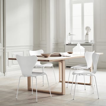 Sjuan 3107 stol - light beige, färgad ask, kromat stålstativ - Fritz Hansen