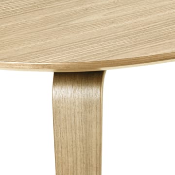 Gubi Elliptical matbord - oak - GUBI