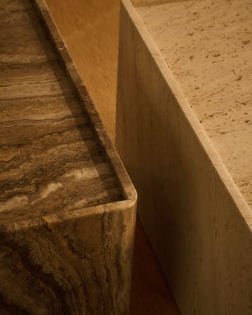 Pietra sidobord 30x80x40 cm - Neutral white travertine - GUBI