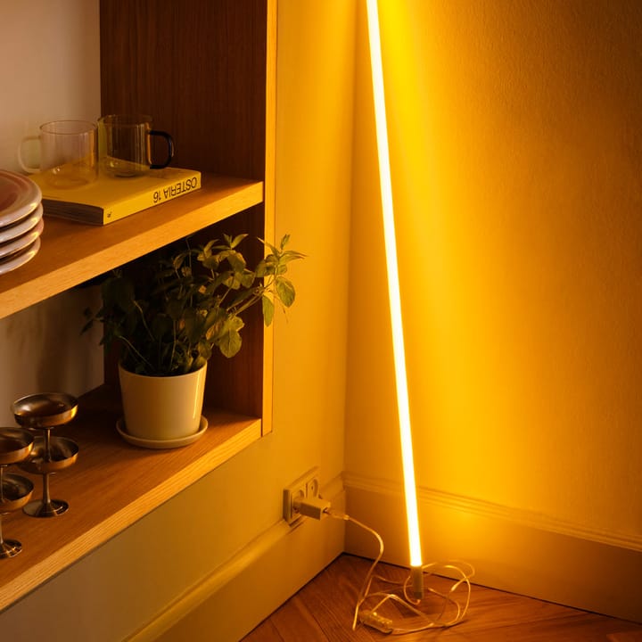 Neon Tube Slim lysrörslampa 50 cm - Yellow - HAY