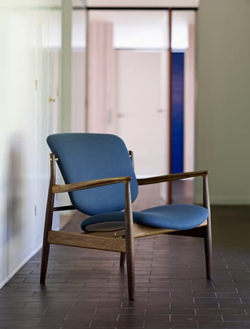 France Chair - valnöt-upholstered remix 242 - House of Finn Juhl