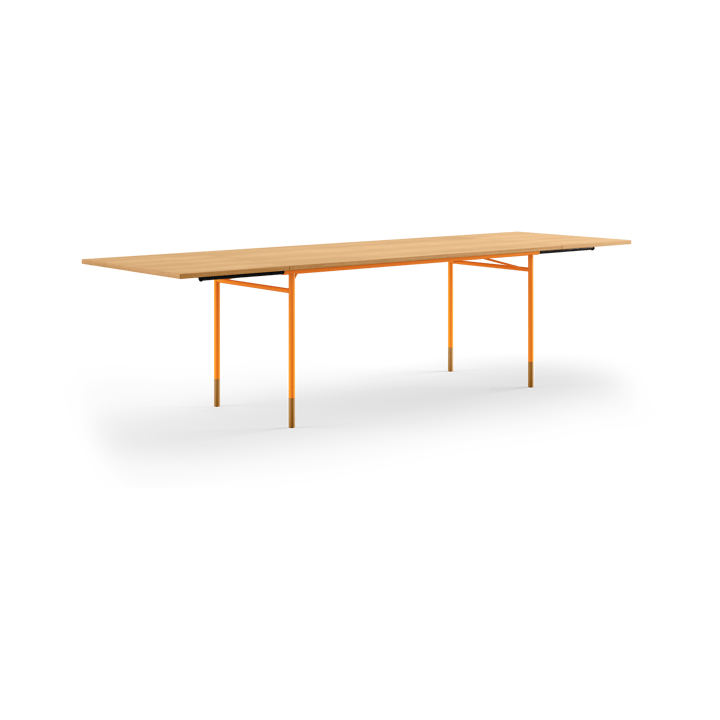 Nyhavn Dining Table matbord med klaffar, Ek-orangea ben House of Finn Juhl