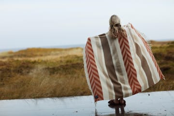 Herringbone Striped Recycled Wool pläd 130x170 cm - Copper-brown - Lexington