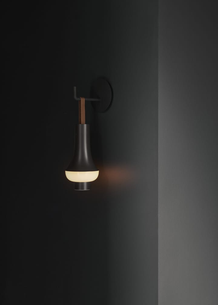 Tomoshi Portable bordslampa, Dark brown Louis Poulsen