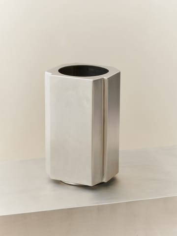 Funki kruka S 36 cm - Brushed Aluminium - Louise Roe