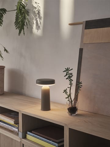 Ease portabel bordslampa 21,5 cm - Taupe - Muuto