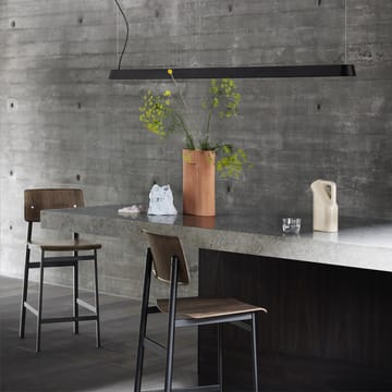 Loft barstol - black, låg, svart stålstativ - Muuto