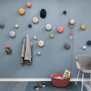 The Dots klädkrok ask - Ø13 cm - Muuto