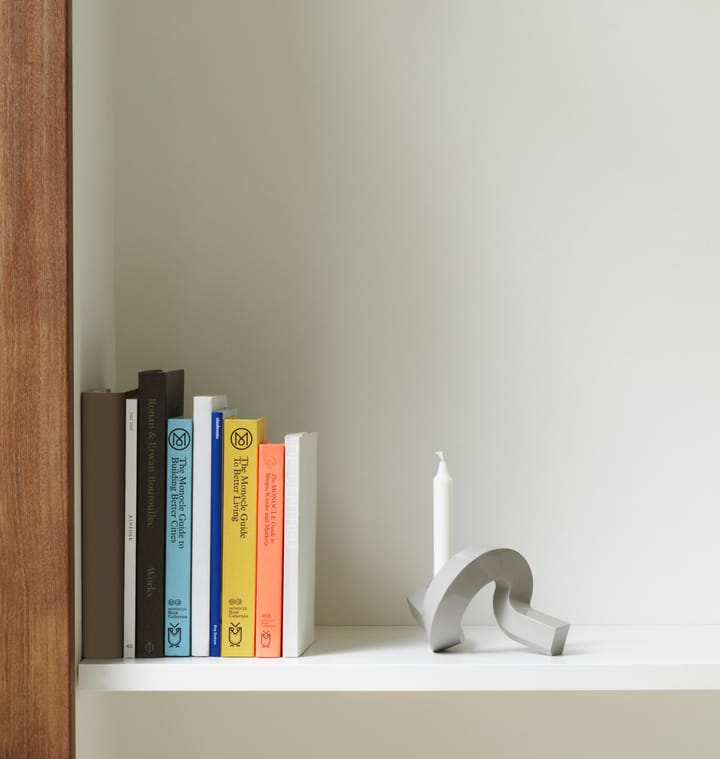 Crooked ljusstake 1, Warm grey Normann Copenhagen