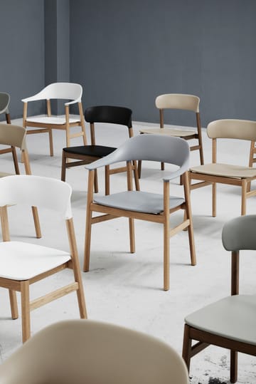 Herit karmstol ek - Grey - Normann Copenhagen