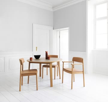 Timb karmstol med dyna - Tan/ Ultra Leather - Camel - Normann Copenhagen