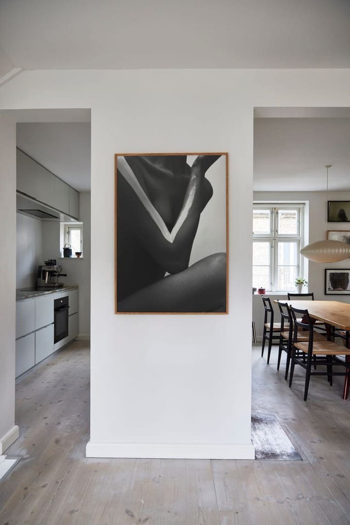 V poster - 100x140 cm - Paper Collective