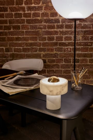 Stone Portable LED bordslampa 28 cm - Marble-gold - Tom Dixon