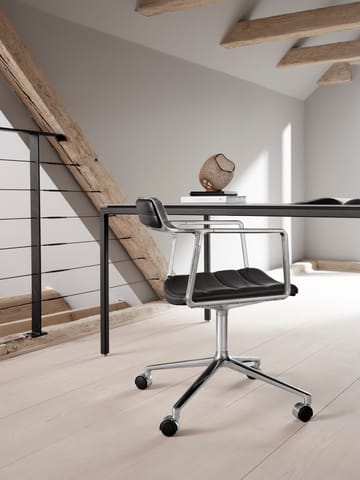 Vipp452 Swivel kontorsstol med hjul - Pol. aluminium-black leather - Vipp