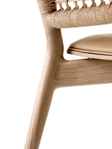 Vipp488 Cabin Lounge Chair - Light oak-sand leather - Vipp