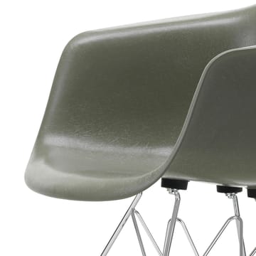 Eames fiberglass armchair DAR karmstol - Raw umber-Chrome - Vitra