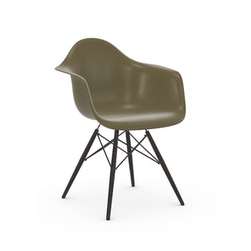 Eames Fiberglass Armchair DAW karmstol - Raw umber-svartbetsade lönnben - Vitra