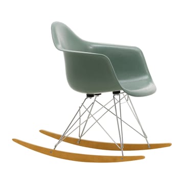 Eames fiberglass armchair RAR gungstol lönnmedar - Sea foam green-Chrome - Vitra