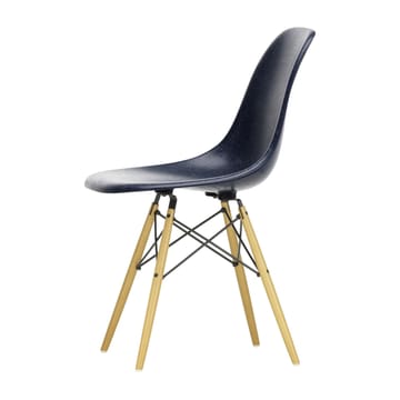 Eames Fiberglass Chairs DSW stol - navy blue, lönnben - Vitra