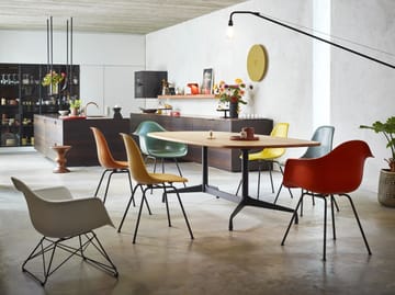 Eames plastic armchair LAR fåtölj - Mustard-Black - Vitra