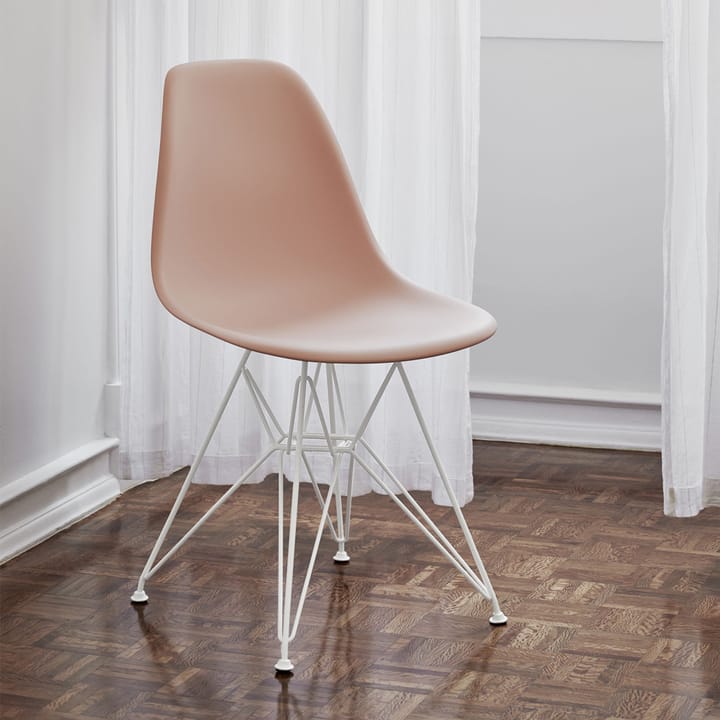 Eames Plastic Side Chair DSR stol - Pale rose-Chrome - Vitra