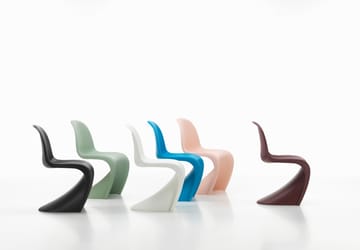 Panton Chair (new height) - Deep black - Vitra