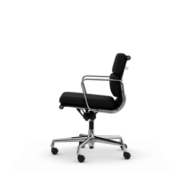 Soft Pad Chair EA 217 polerat kromstativ - Läder premium F L50 Nero - Vitra