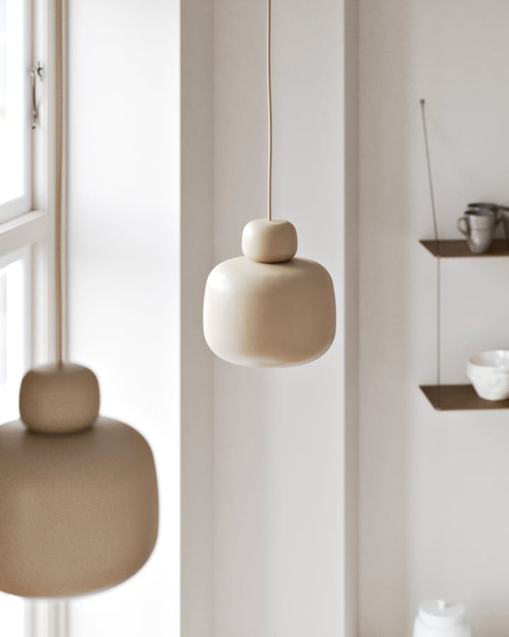 Stone taklampa large, Beige Woud