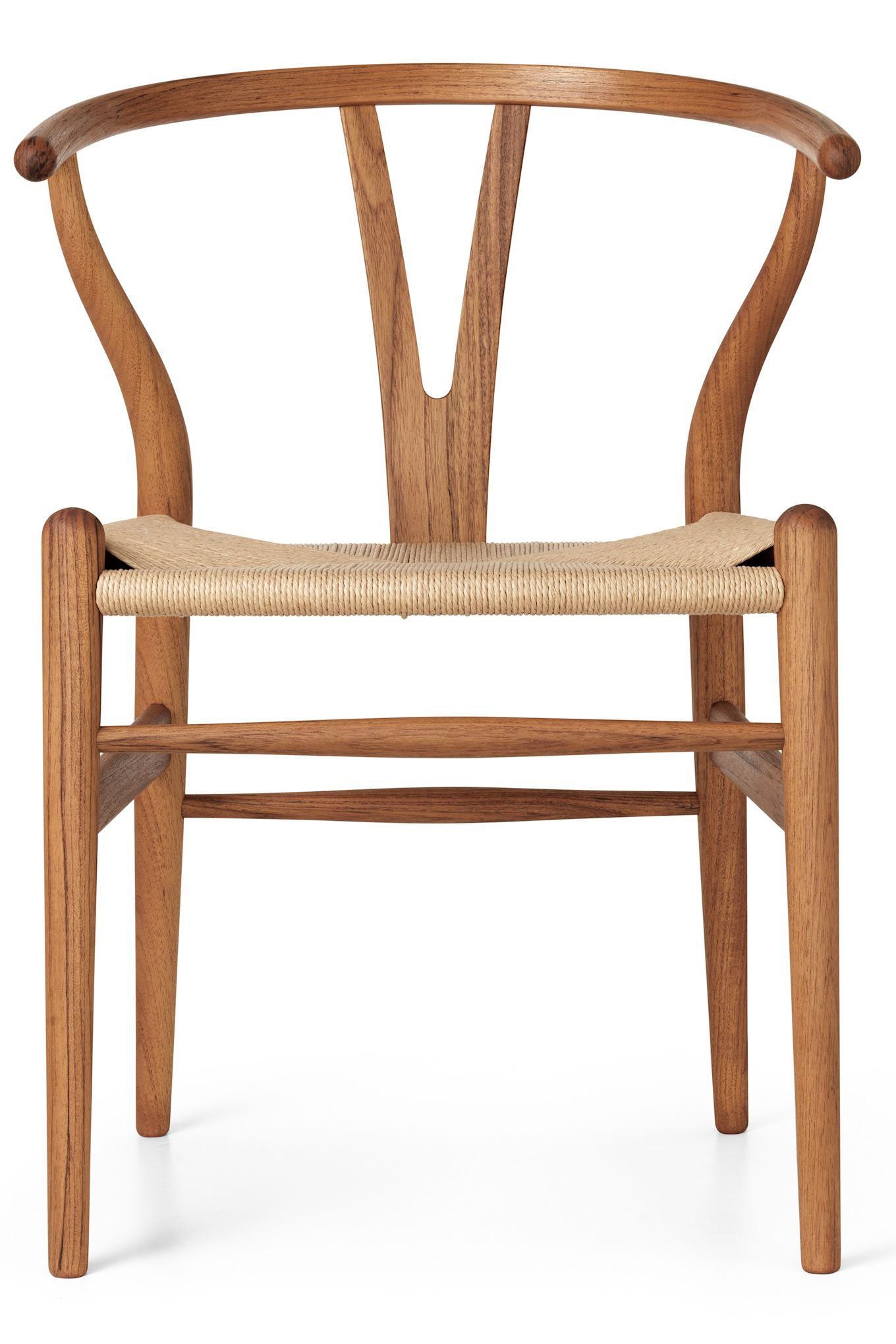 CH24 stol i naturlig oljad ek från Carl Hansen & Son, formgiven av Hans J. Wegner.